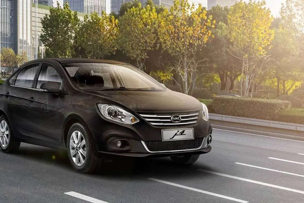 همه چیز درمورد خودروهای جک (JAC) 4 جک2